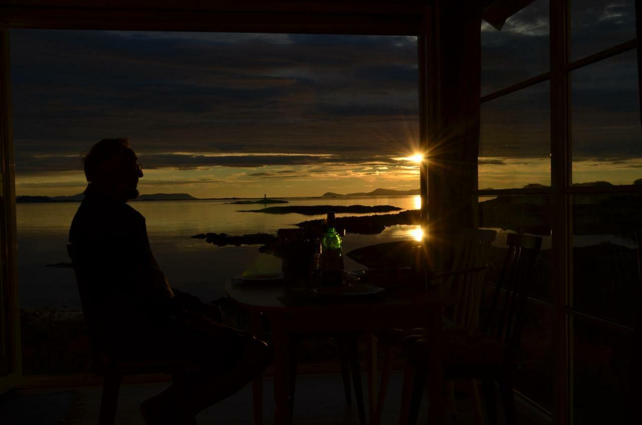 Superior Cottage With Sea View In Senja Senjehesten Kültér fotó
